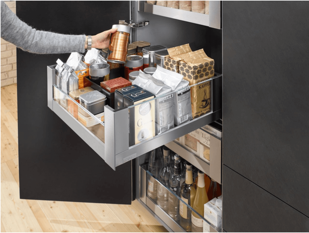 SPACE TOWER – Shelf and inner drawer