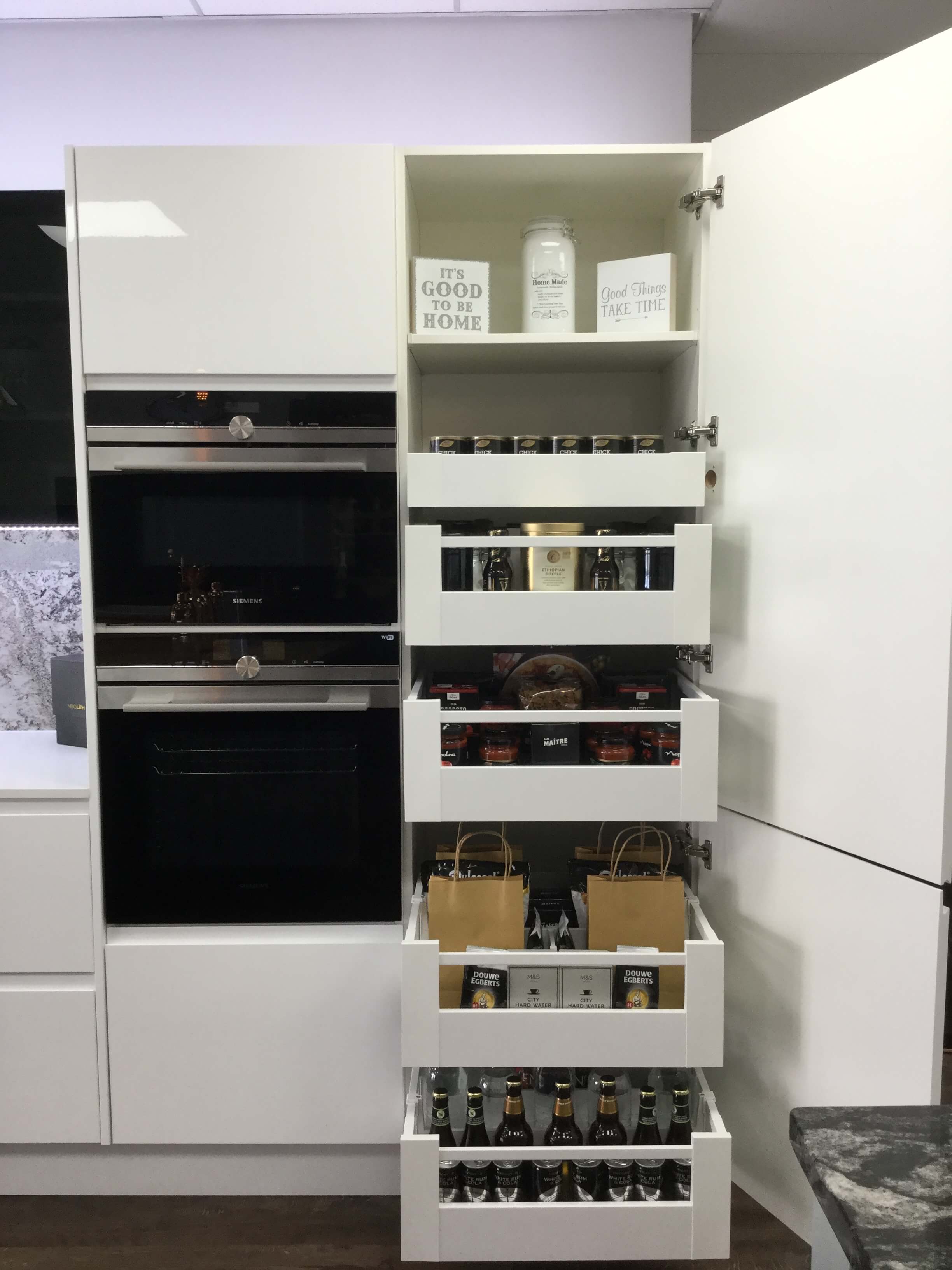 Broadway Kitchens SPACE TOWER 3